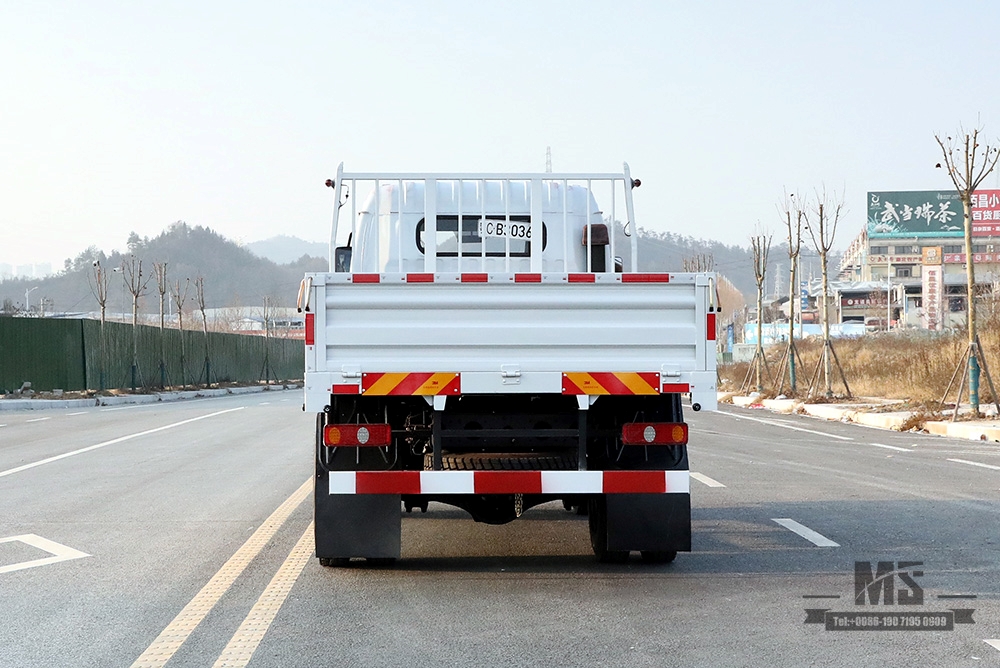 东风四轮驱动轻型货车_4*4双排小型运输车_东风四驱出口专用卡车