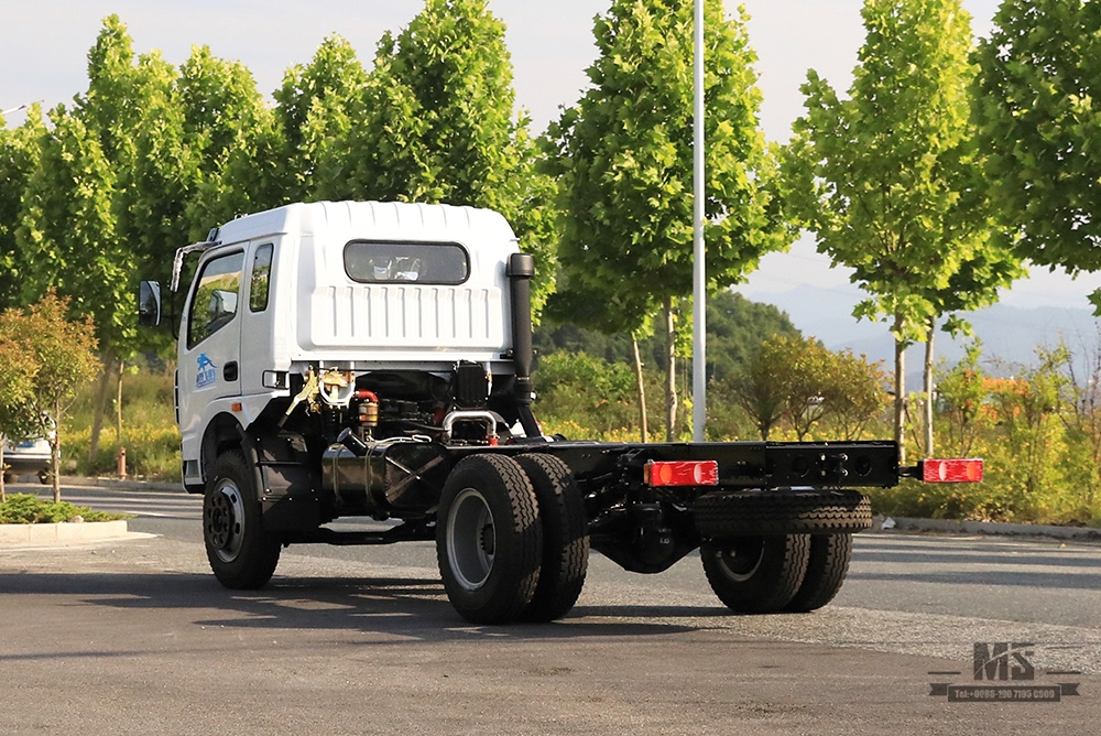 东风4*2 底盘_170HP 一排半平头底盘改装厂家_出口特价底盘
