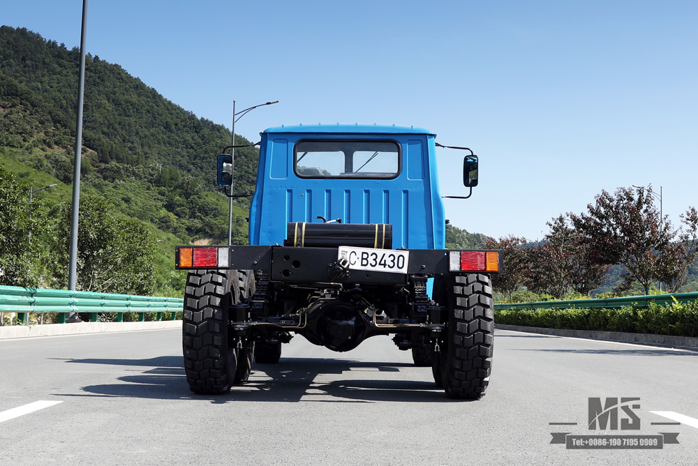 170马力EQ2082底盘_东风六驱EQ2082越野卡车底盘_双玻240运输车_6×6尖头25Y卡车出口专用底盘