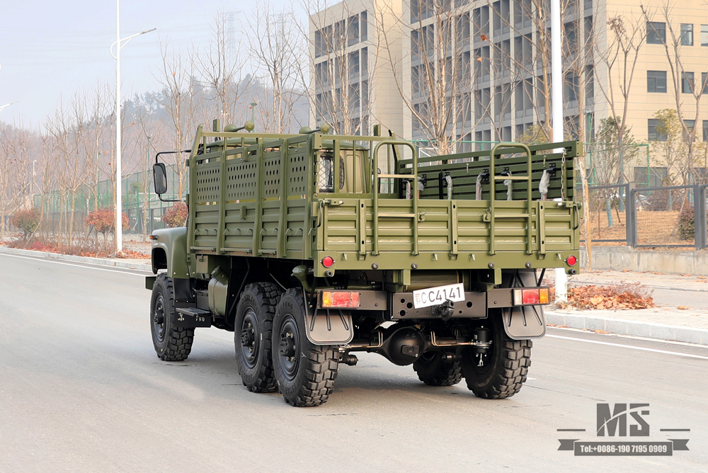 6×6东风EQ2082_170马力EQ2082六驱双玻越野专用车_240运输整车_出口专用整车