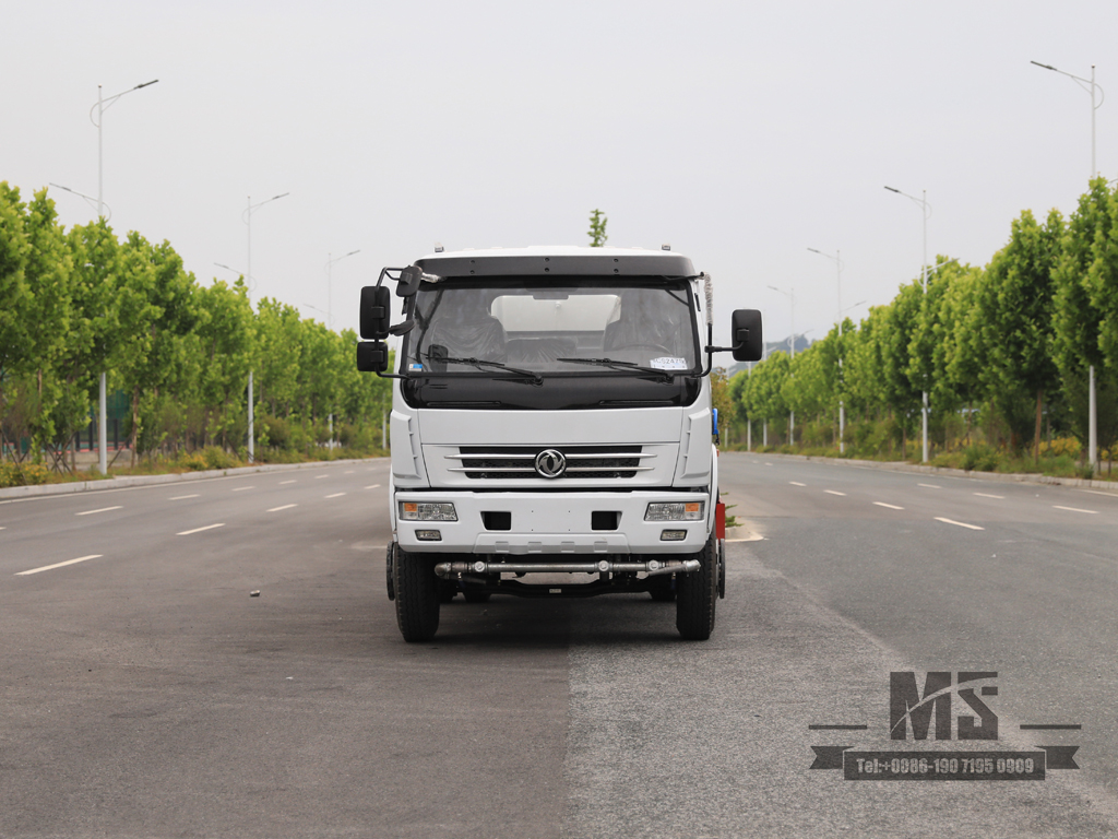 东风4x2吸污车|真空车| 8速专用车|中国 |油罐车。