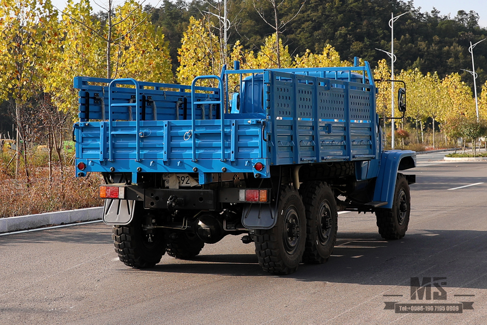 170马力EQ2082_东风六驱EQ2082越野专用车_双玻240运输车_6×6尖头25Y卡车出口专用车