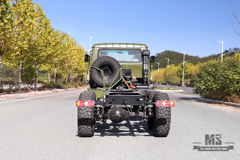 190马力东风EQ2102六轮驱动底盘_6×6军绿153一排半驾驶室越野底盘_东风卡车底盘出口专用卡车底盘