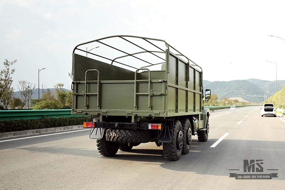 东风6×6防护厢式车_六轮驱动尖头越野厢式货车运输车_东风全驱出口专用整车