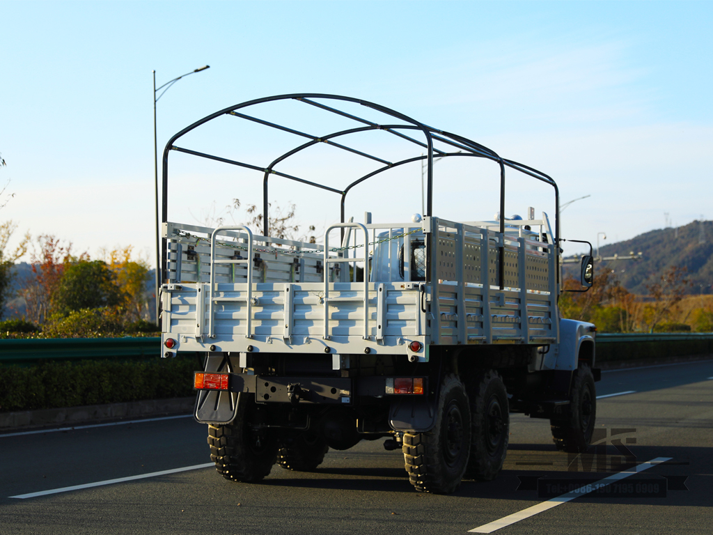 EQ2082 东风 6WD Tip CakTrucks 6x6 越野卡车越野公路 整车 仅限出口