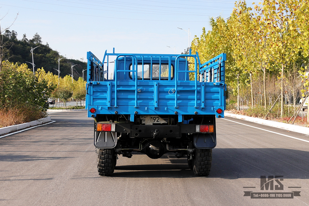 170马力EQ2082_东风六驱EQ2082越野专用车_双玻240运输车_6×6尖头25Y卡车出口专用车