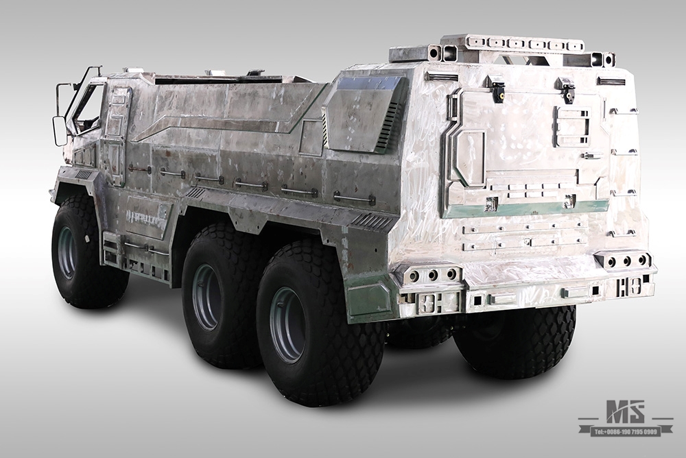 6×6自动沙漠旅游整车_高端六驱大脚厂家_定制出口越野冲浪整车