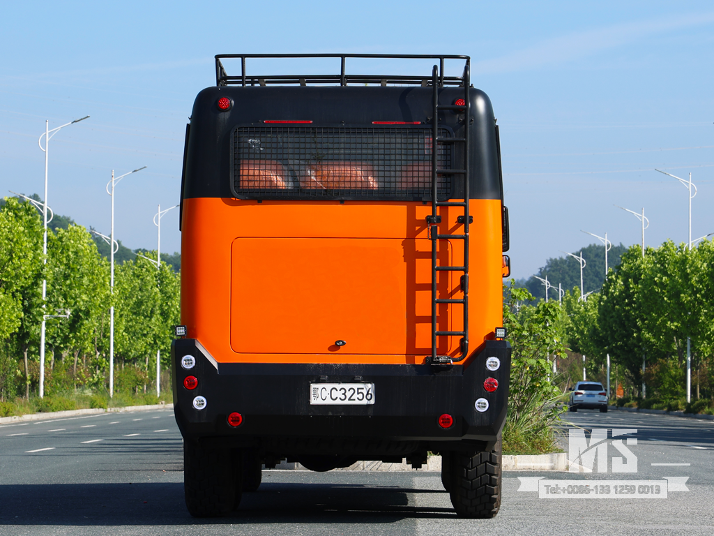 210HP 6x6 东风客车 |越野全地形特殊乘客整车