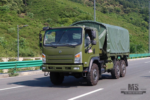 平头东风EQ240 6WD越野卡车_全轮驱动EQ2082柴油货车出售_东风6x6民用越野卡车出售_出口特价整车