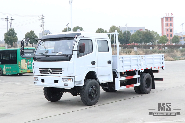 东风四轮驱动轻型卡车_小型卡车定制双排驾驶室4*4越野整车_东风卡车出售出口特价整车