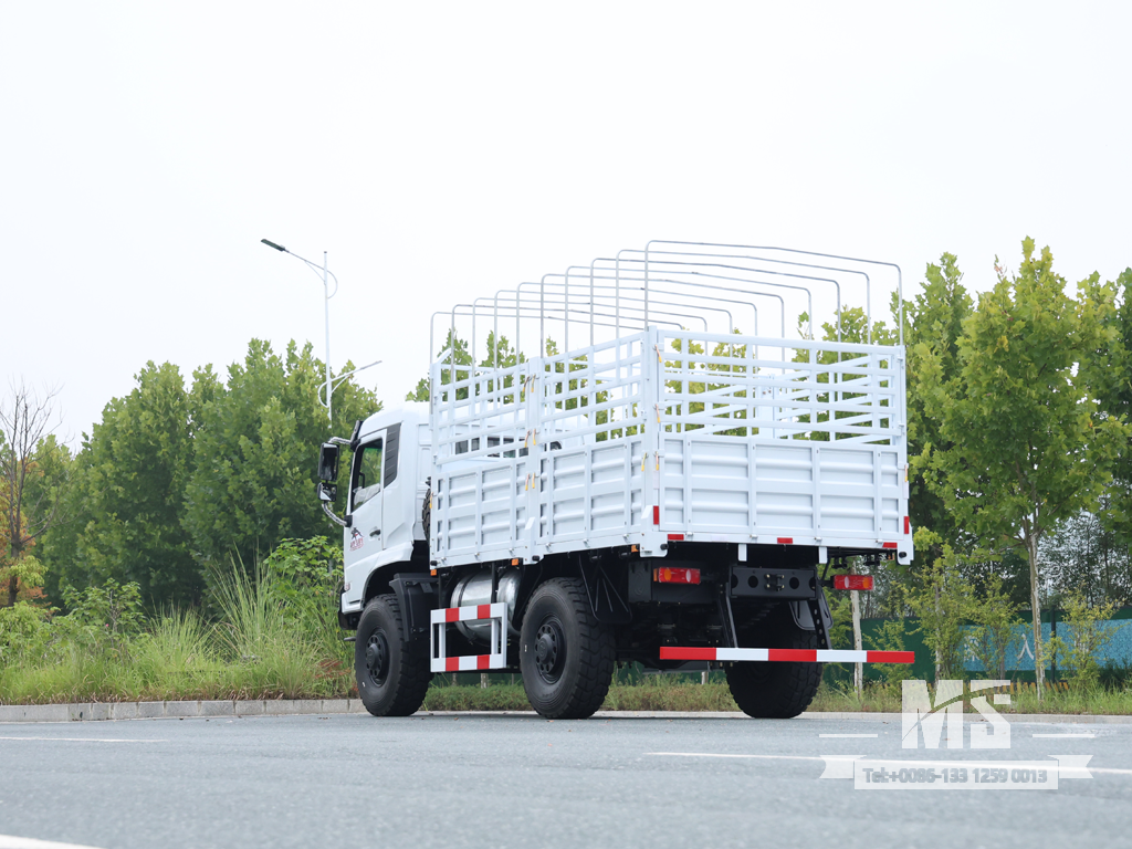 东风4&times;4高栅栏越野货车| EQ3186GP6