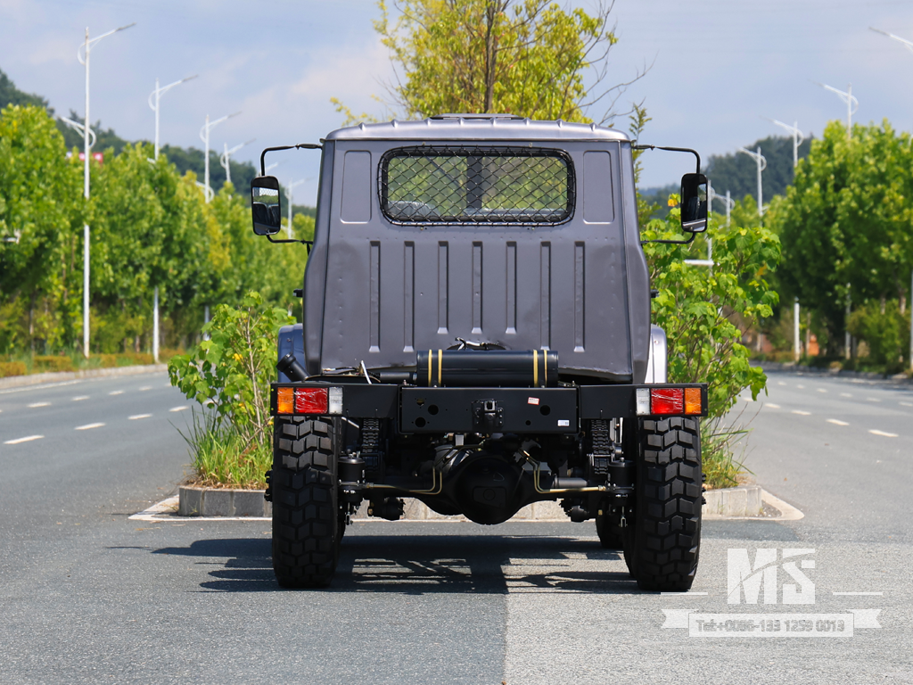 东风6&times;6银灰色EQ2082 底盘_6*6 170马力传统卡车六轮驱动底盘出售_特价出口底盘 