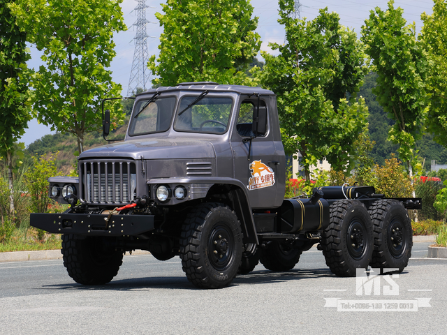 东风6&times;6银灰色EQ2082 底盘_6*6 170马力传统卡车六轮驱动底盘出售_特价出口底盘 
