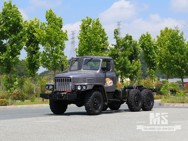 东风6&times;6银灰色EQ2082 底盘_6*6 170马力传统卡车六轮驱动底盘出售_特价出口底盘 
