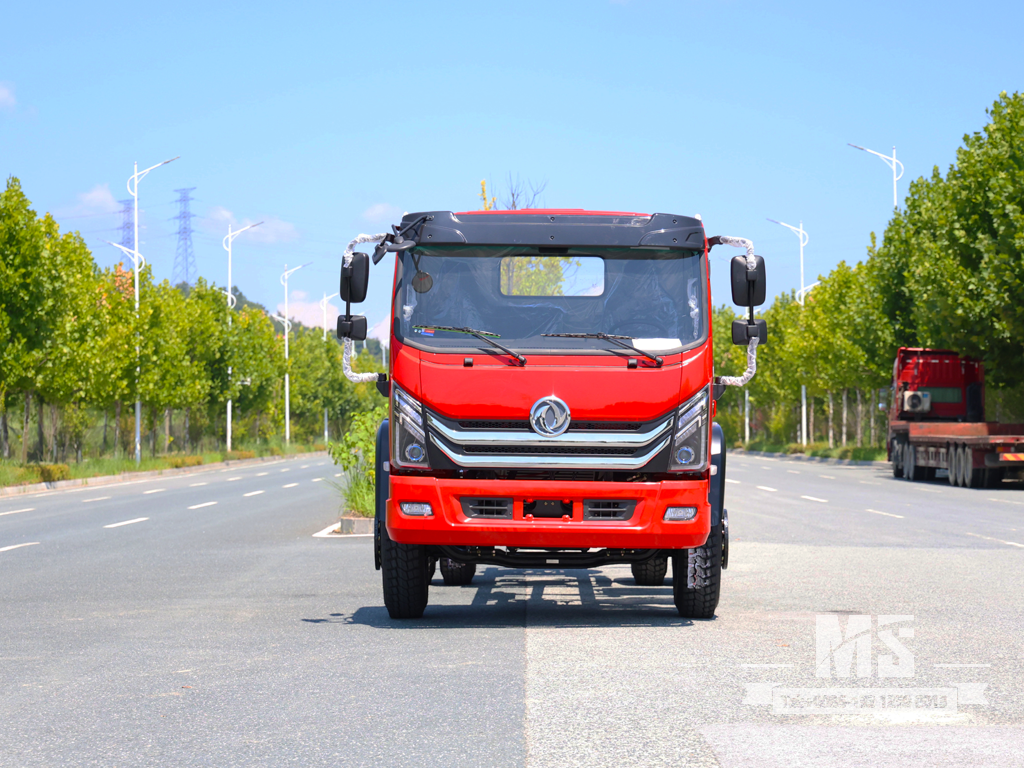 4&times;2 平头消防车 底盘，仅出口用于消防 整车 改装