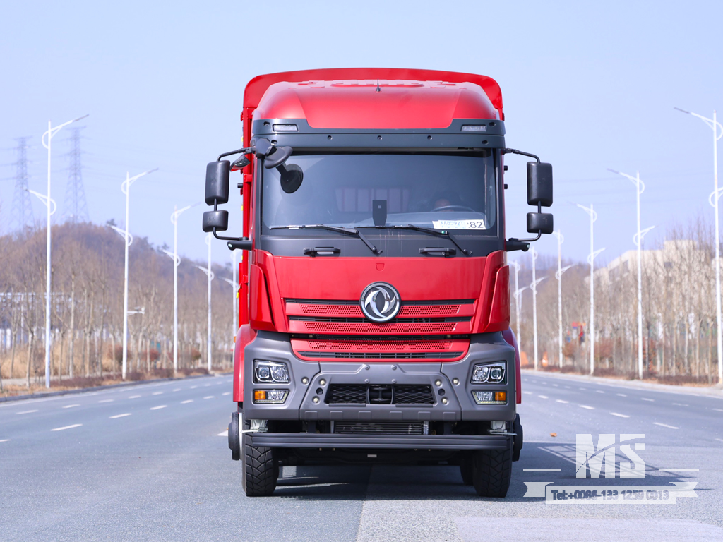 东风31吨平头加长驾驶室桩式货车（500马力）|特种出口卡车 